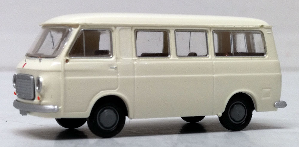 1//87 Brekina FIAT MULTIPLA BIANCO//TURCHESE 22471
