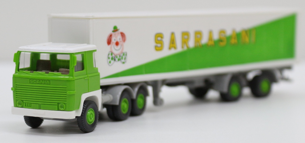 A0105 Wiking HO scala 1:87 Camion SCANIA rimorchio Sarrasani usato senza scatola A0105 Wiking HO scala 1:87 Camion SCANIA rimorchio Sarrasani usato senza scatola
